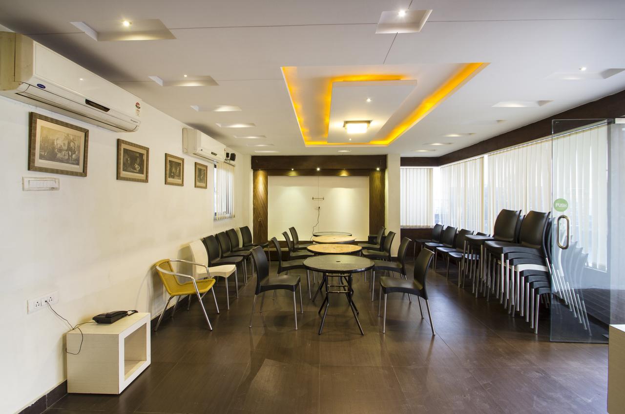 Oyo 984 Hotel Gn International Lālāguda Kültér fotó